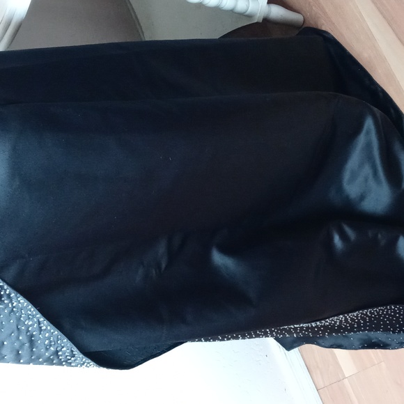 Pinky & Me Exquisite Halter Formal Gown - Picture 3 of 11